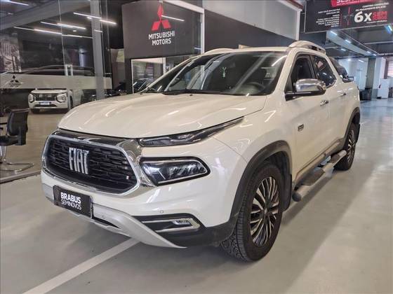 FIAT TORO 2.2 TURBO DIESEL RANCH 4WD AT9